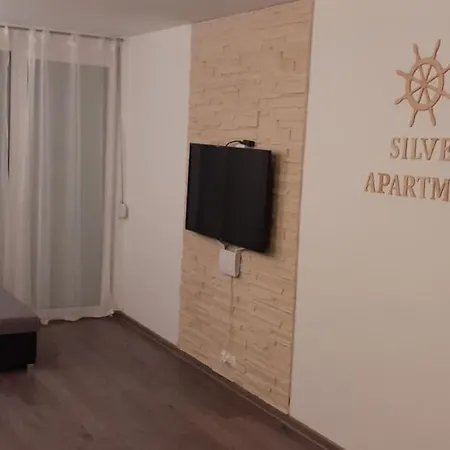 شقة Silver *